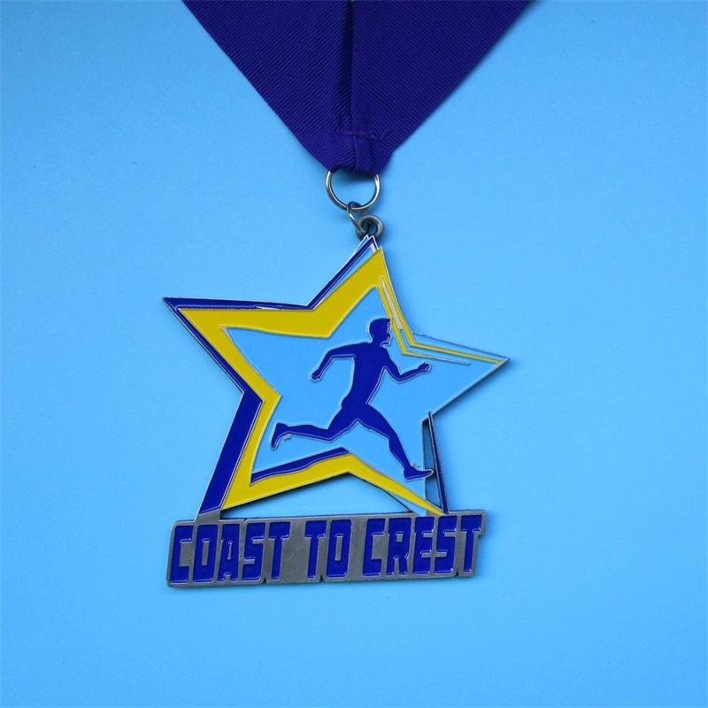 Running Man Man Design Medals Hollow Cool Plated Gold New Marathon Awards Medals