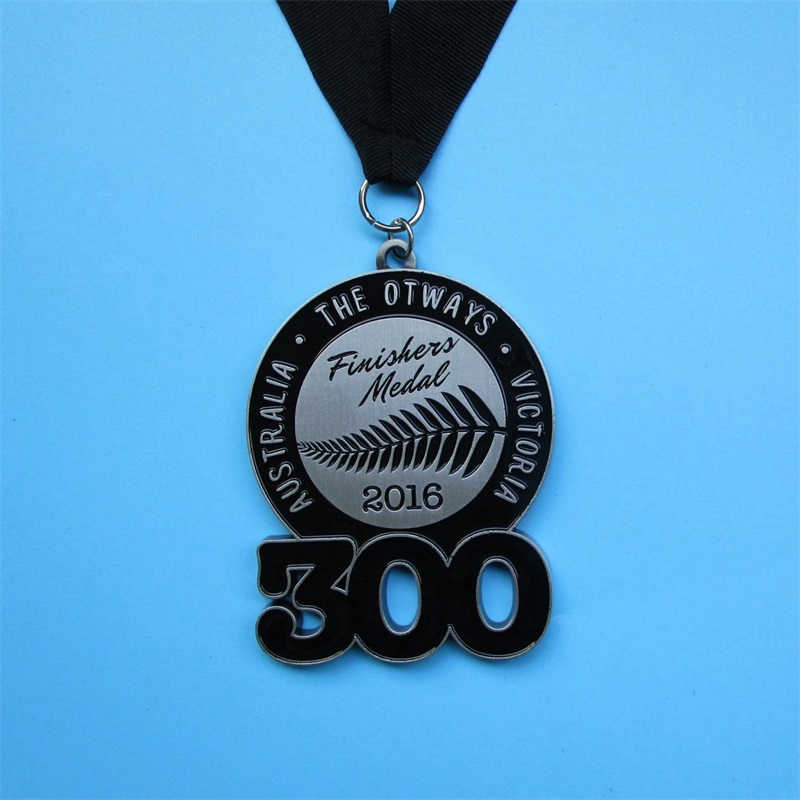 Running Man Man Design Medals Hollow Cool Plated Gold New Marathon Awards Medals