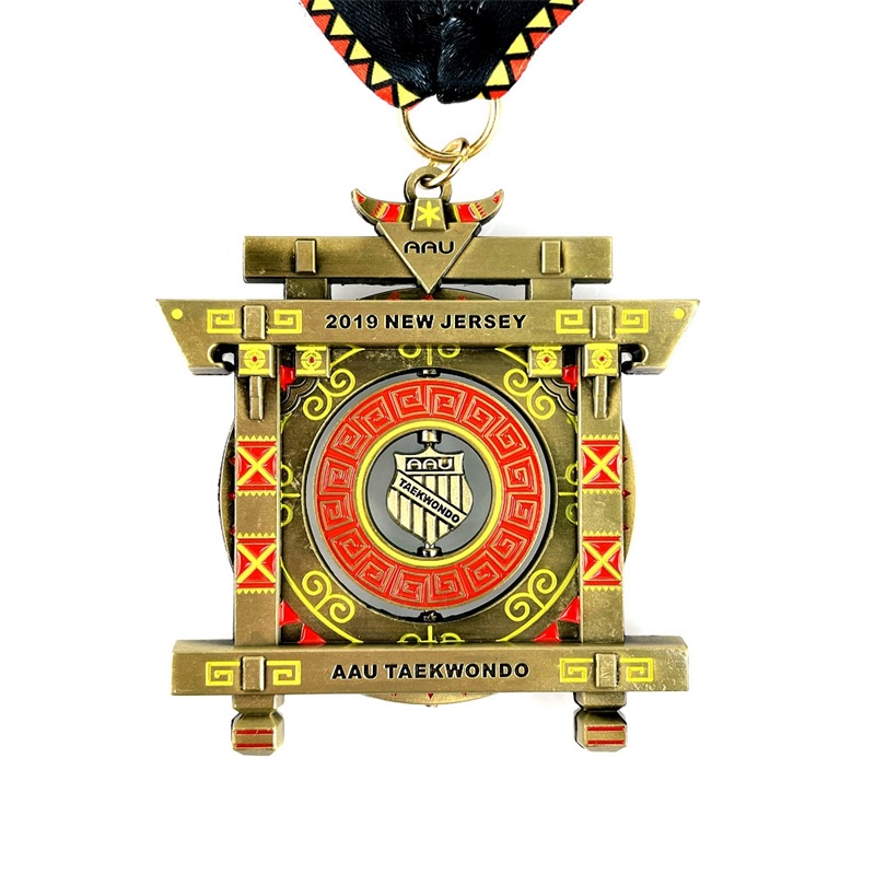 เหรียญโลหะหล่อ 18K เหรียญชุบทอง Kuangfu Gold Medal
