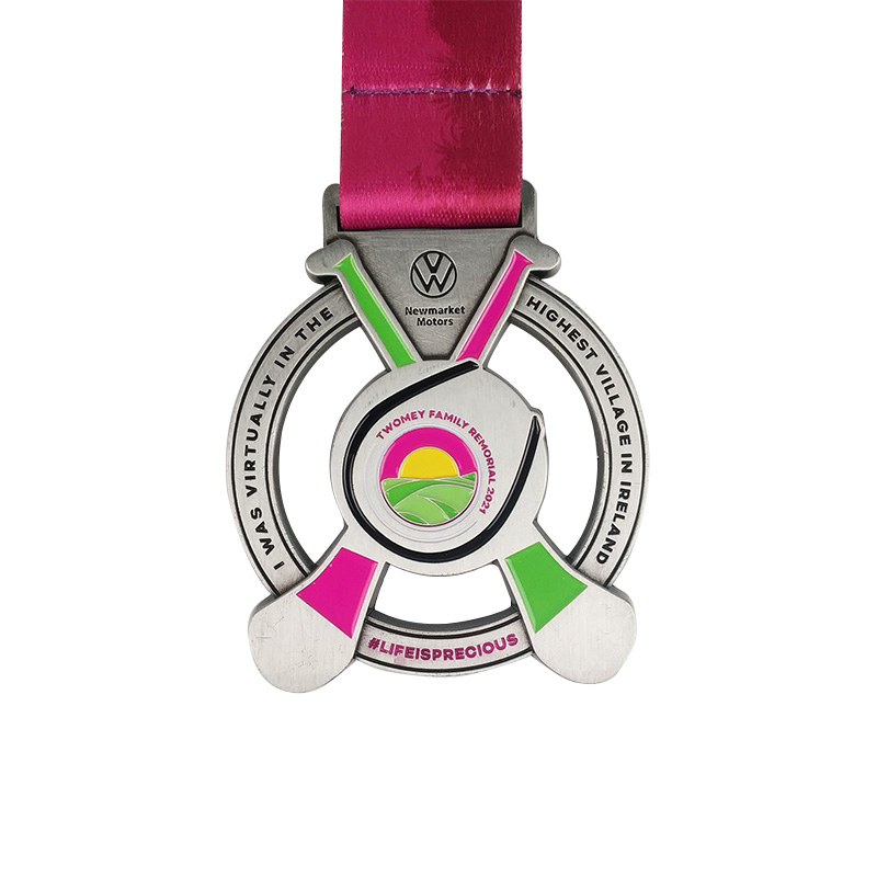 การระดมทุนแบบกำหนดเอง Metal Hollow Championship Race Medal ตัดเหรียญโลหะออก