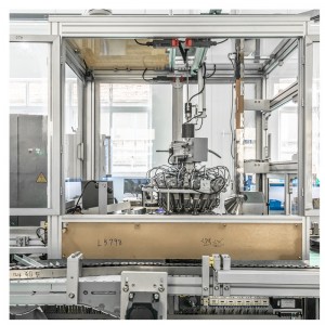 แอปพลิเคชั่นซีลแอปพลิเคชันระบบกาว