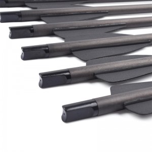 15INCHES ID6.2 มม. สลักเกลียวลูกศรคาร์บอนที่มี 2 นิ้วสีดำใบพัดสำหรับ RX Crossbow