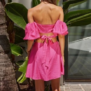 ชุดเดรสแขน Pompom เปิดไหล่