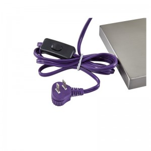 โคมไฟงานที่ปรับได้ที่สถานีทำงานในห้องพัก