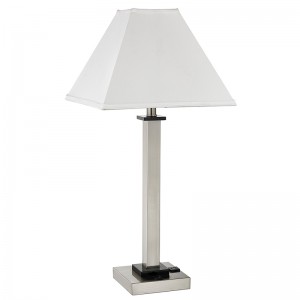 โคมไฟโต๊ะข้างเตียงเดี่ยวที่ห้องพัก