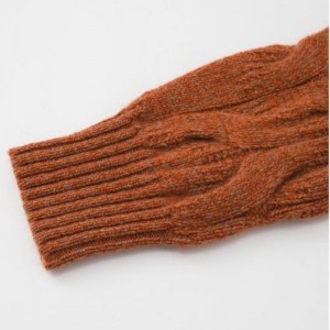 ผู้หญิงมีเสื้อถักขนาดใหญ่เสื้อสเวตเตอร์คอเต่าขี้เกียจลมขี้เกียจ