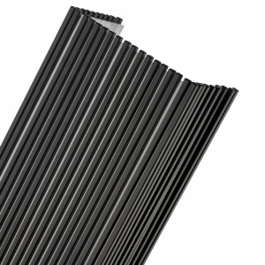 Hampton Inn Hotel Metal Wall Vonce ที่มีผิวสีดำด้านและอะคริลิคกระจายอยู่ด้านในที่ Hotel ทั่วไป Corridors