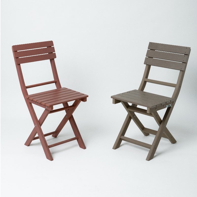 เก้าอี้ adirondack พับกลางแจ้งที่มีสีต่างกัน