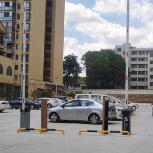 ประตูกั้น T8