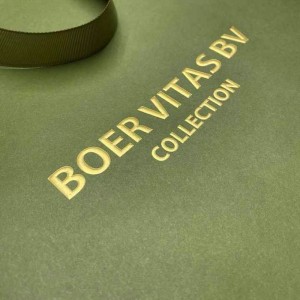 กระเป๋าคอลเลคชั่นสีเขียวสุดหรู