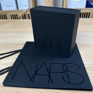 กล่องพับ Luxe สีดำ & เซตกระเป๋า