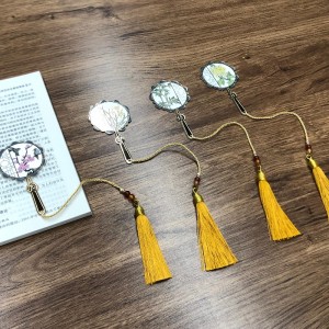 พัดลม-บุ๊คมาร์ครูป