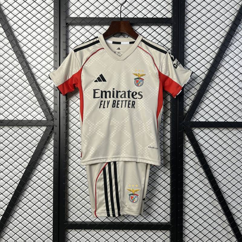 25/เด็ก 26 คน Benfica Size: 16-28