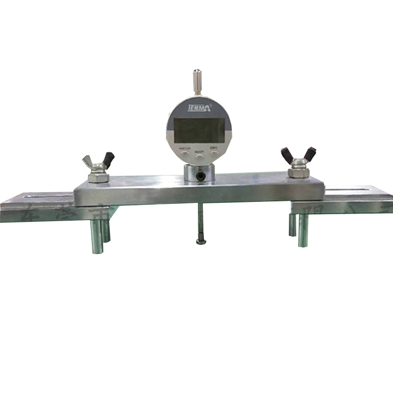 1616570909.jpg 地板平整度测试仪-图2.jpg